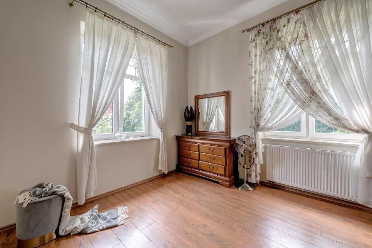 Apartamenty W Rezydencji Nad Stawem - Traugutta 111 Gdańsk